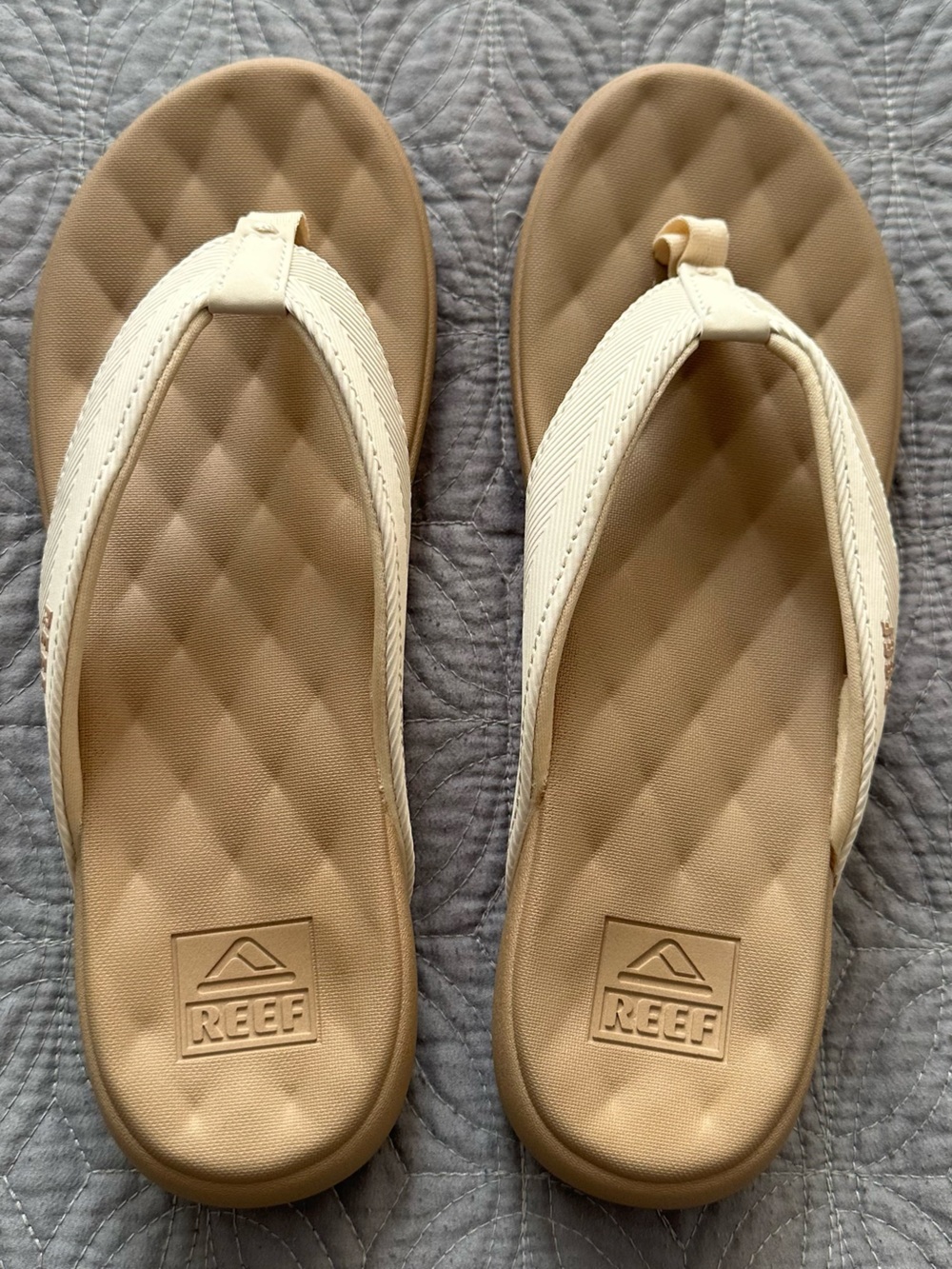 Reef Cushion Melody Cream Tan Flip Flop Sandals Women's Size 7 - Picture 2 of 6